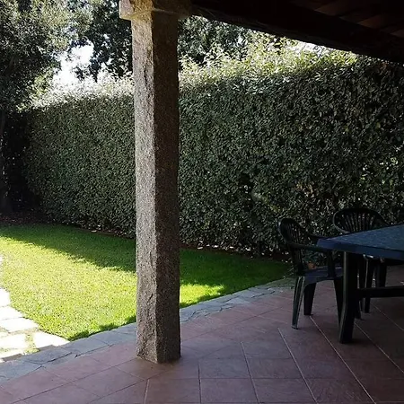 Vittorio House Indipendente Con Giardino A Villasimius